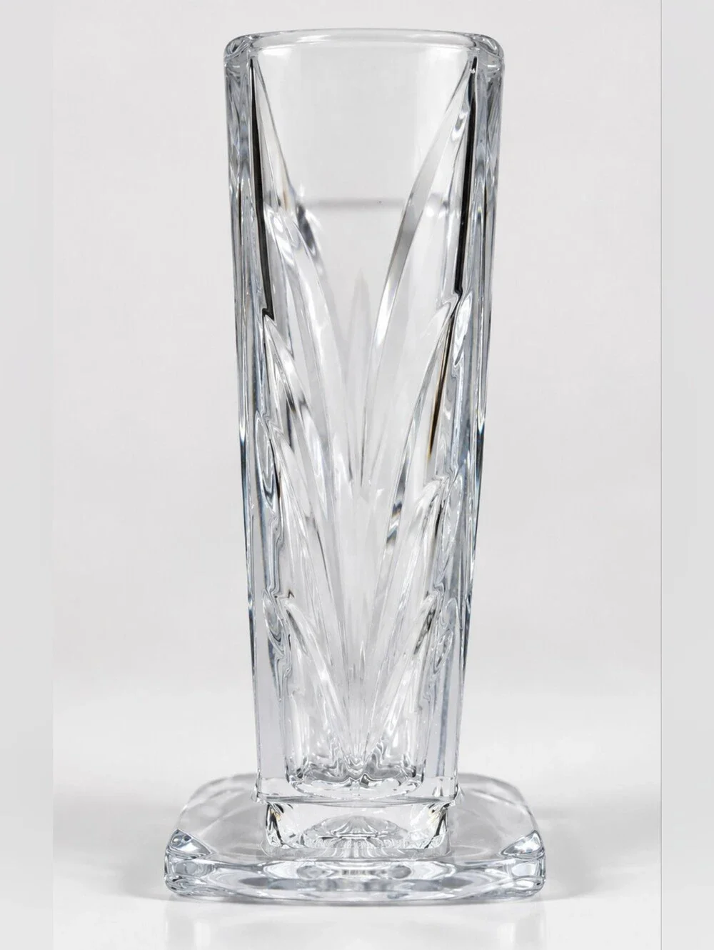 Godinger Serenade 8.25” Crystal Vase Clear Art Glass Pedestal Vase NEW w/ Box